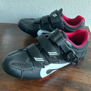 Peloton Cycling Shoes with clips